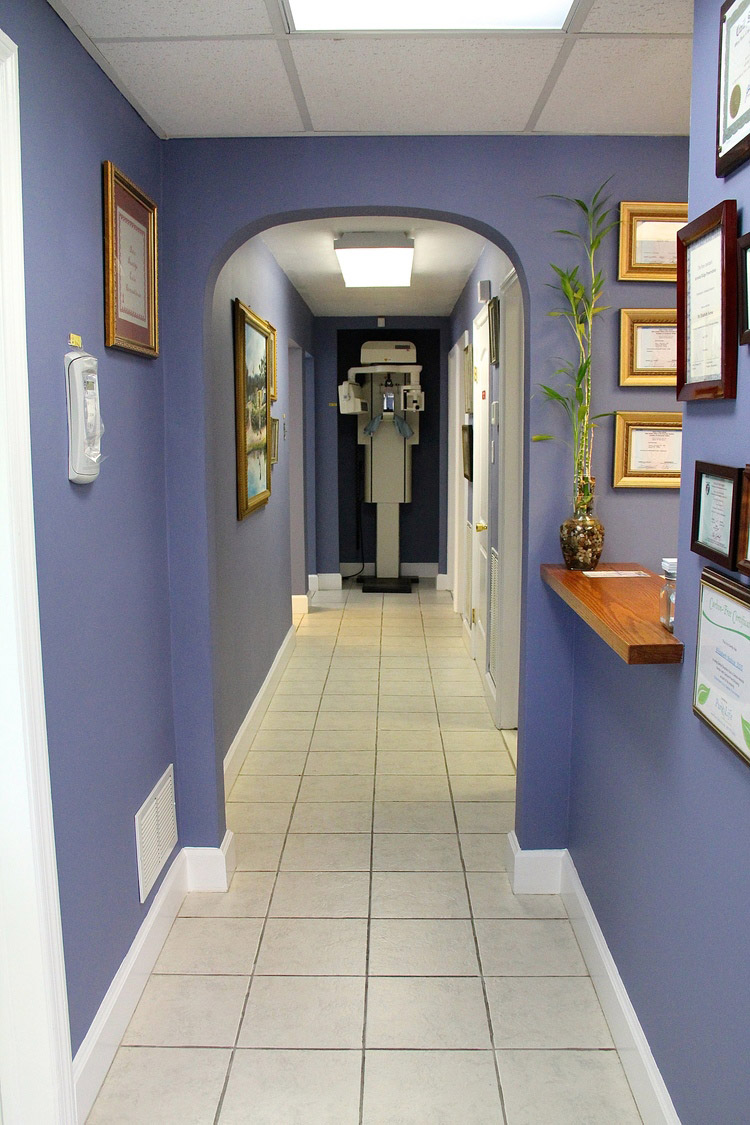 Noboa Dentistry | Invisalign®, Emergency Treatment and Oral Exams